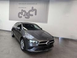 Mountaingrau Gebraucht 2023 Mercedes CLA220 Limousine | 29.990 € (Guter Preis)