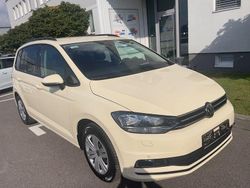 Beige Gebraucht 2023 VW Touran Van / Kleinbus | 21.990 € (Superpreis)