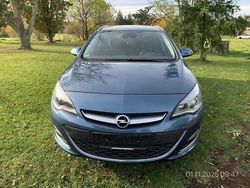 Blau Gebraucht 2013 Opel Astra Edition Kombi | 7.500 € (Fairer Preis)