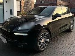 Schwarz Gebraucht 2017 Porsche Cayenne Platinum Edition SUV | 37.900 € (Teuer)