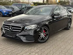 Schwarz Gebraucht 2016 Mercedes E220 AMG line Limousine | 18.880 € (Fairer Preis)