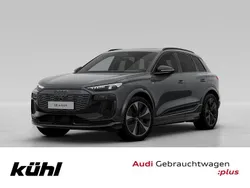 Grau Gebraucht 2025 Audi Q6 e-tron Performance SUV | 76.980 € (Fairer Preis)