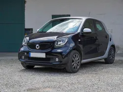Schwarz Gebraucht 2014 Smart ForFour Kleinwagen | 6.995 €