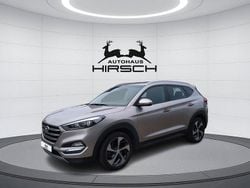 Weiß Gebraucht 2017 Hyundai Tucson Advantage SUV | 16.490 € (Guter Preis)