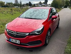 Rot Gebraucht 2018 Opel Astra Innovation Limousine | 11.250 € (Guter Preis)