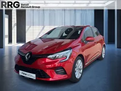Rot Gebraucht 2022 Renault Clio V Intens Limousine | 13.390 € (Fairer Preis)