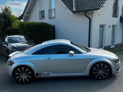 Silber Gebraucht 2000 Audi TT Sport Coupé | 3.499 €