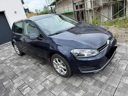 Blau Gebraucht 2016 VW Golf VII Allstar Kleinwagen | 10.500 € (Guter Preis)