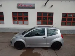 Silber Gebraucht 2009 Citroën C2 Tonic Kleinwagen | 2.980 € (Etwas zu teuer)