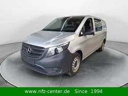 Brillantsilber metallic (metallic) Gebraucht 2021 Mercedes Vito Van / Kleinbus | 26.601 €