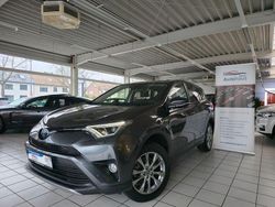Grau Gebraucht 2018 Toyota RAV4 Hybrid Team SUV | 21.990 € (Fairer Preis)