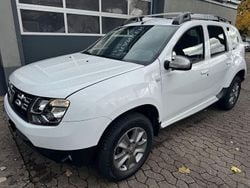Weiß Gebraucht 2015 Dacia Duster Prestige SUV | 5.650 € (Guter Preis)