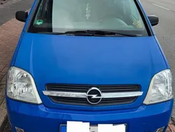 Blau Gebraucht 2005 Opel Meriva Van / Kleinbus | 750 € (Guter Preis)
