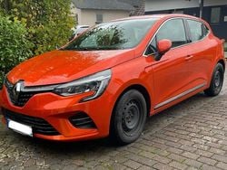 Orange Gebraucht 2021 Renault Clio V Intens Kleinwagen | 12.750 € (Fairer Preis)