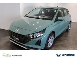 Gruen Neu 2025 Hyundai i20 Select Limousine | 21.560 € (Fairer Preis)