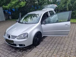 Silber Gebraucht 2007 VW Golf V Limousine | 2.300 € (Fairer Preis)