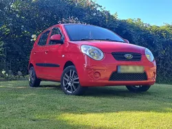 Rot Gebraucht 2009 Kia Picanto 2 Kleinwagen | 2.650 € (Teuer)