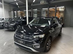 Deep black perleffekt (metallic) Gebraucht 2022 VW T-Cross Active SUV | 16.290 € (Fairer Preis)