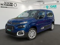 Blau Gebraucht 2023 Citroën Berlingo Feel Van / Kleinbus | 22.880 € (Fairer Preis)