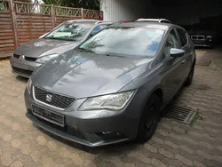 Grau Gebraucht 2013 Seat Leon Style Limousine | 6.999 € (Fairer Preis)