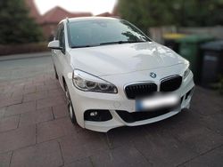 Weiß Gebraucht 2017 BMW 216 M Sport Kombi | 13.600 € (Etwas zu teuer)