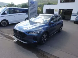 Blau Gebraucht 2023 Ford Focus Active X Limousine | 25.900 € (Etwas zu teuer)