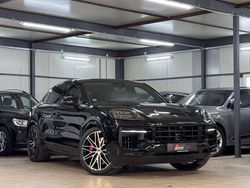 Schwarz Gebraucht 2023 Porsche Cayenne Sport SUV | 109.890 € (Teuer)