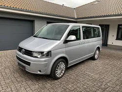Silber Gebraucht 2014 VW T5 Comfortline Van | 35.000 €