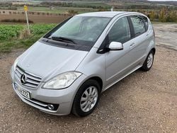 Silber Gebraucht 2008 Mercedes A150 Elegance Van / Kleinbus | 3.450 € (Guter Preis)