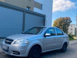Silber Gebraucht 2009 Chevrolet Kalos Limousine | 1.700 € (Fairer Preis)
