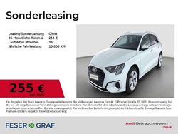Gletscherweiß metallic Gebraucht 2024 Audi A3 Advanced Plus Limousine | 29.990 €