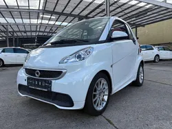 Weiß Gebraucht 2013 Smart ForTwo Cabrio Cabrio | 6.290 € (Fairer Preis)