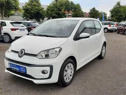 Pure white Gebraucht 2020 VW up! Kleinwagen | 8.470 € (Guter Preis)