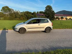 Grau Gebraucht 2002 VW Polo Kleinwagen | 2.200 € (Etwas zu teuer)