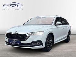 Weiß Gebraucht 2024 Skoda Octavia Selection Kombi | 26.990 € (Fairer Preis)