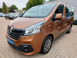 Braun Gebraucht 2018 Renault Trafic Expression Van | 22.500 € (Teuer)
