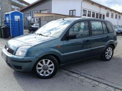 Grün Gebraucht 2003 Ford Fusion Trend Limousine | 2.690 €