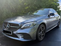 Grau Gebraucht 2020 Mercedes C300e Limousine | 31.000 € (Etwas zu teuer)