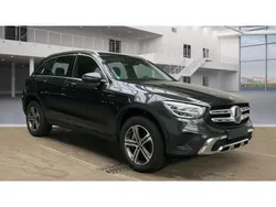 Grau Gebraucht 2021 Mercedes GLC300e SUV | 24.980 € (Guter Preis)