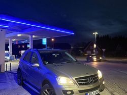 Andere farben Gebraucht 2006 Mercedes ML320 SUV | 6.300 €