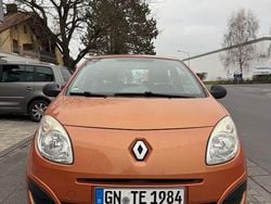 Orange Gebraucht 2009 Renault Twingo Authentique Kleinwagen | 2.250 € (Guter Preis)