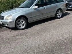 Silber Gebraucht 2004 Mercedes C270 Kombi | 950 € (Superpreis)