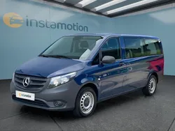 Blau Gebraucht 2020 Mercedes Vito Van / Kleinbus | 31.499 € (Fairer Preis)