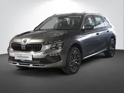 Blau Gebraucht 2022 Skoda Kamiq Selection SUV | 32.390 €