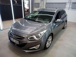 Grau Gebraucht 2013 Hyundai i40 Comfort Kombi | 10.950 € (Etwas zu teuer)