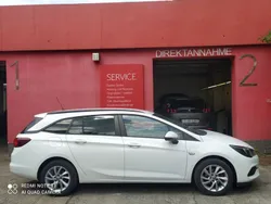 Weiß Gebraucht 2021 Opel Astra Edition Kombi | 7.600 € (Fairer Preis)