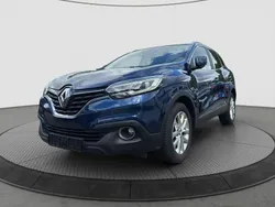 Blau Gebraucht 2017 Renault Kadjar Business SUV | 11.790 € (Fairer Preis)