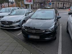 Schwarz Gebraucht 2018 Opel Astra Kombi | 8.490 € (Teuer)