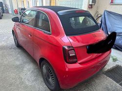 Rot Gebraucht 2022 Fiat 500e Cabrio | 19.500 € (Superpreis)