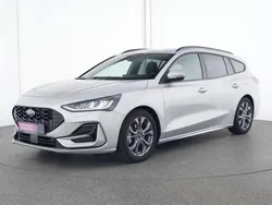 Polar silber Gebraucht 2023 Ford Focus ST-Line X Limousine | 20.449 € (Guter Preis)